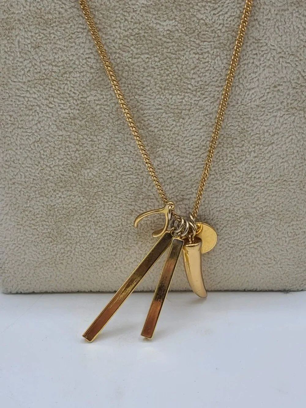 J Crew Gold Tone Charm Necklace Like New - Picture 3 of 11